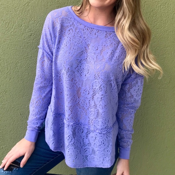 Free People Sweaters - Free People floral knot top EUC